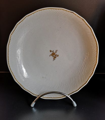 Compotier en porcelaine de Tournai à l'Or.