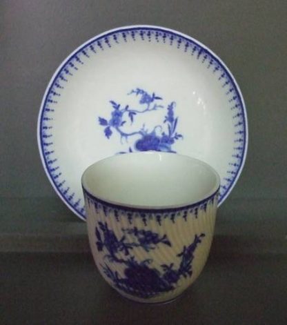 Tasse et sous-tasse Tournai (mille côtes)