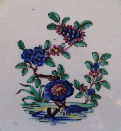 Rare assiette Tournai Ronda polychrome. – Image 2