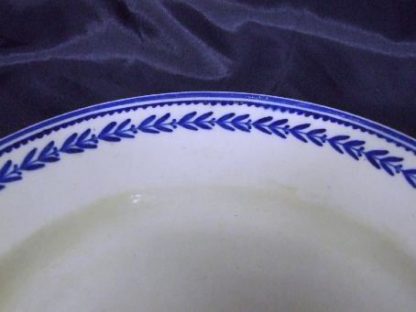 Assiette en porcelaine de Tournai (double romarin+lettres) – Image 4