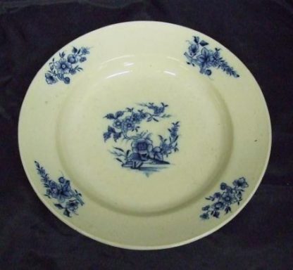 Assiette creuse en porcelaine de Tournai