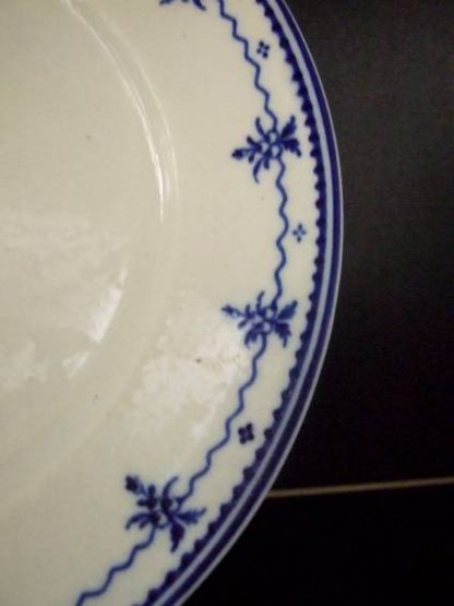 Assiette à dessert en porcelaine de Tournai – Image 2