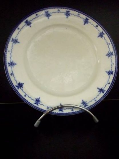 Assiette à dessert en porcelaine de Tournai