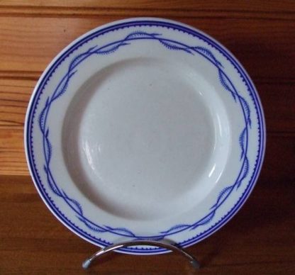 Assiette à dessert Tournai (décor chenille)
