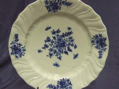 Assiette en porcelaine de Tournai décor au bouquet lié – Image 7