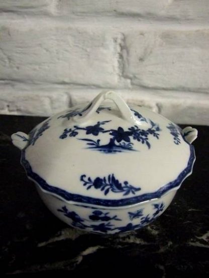 Paire de Beurriers en porcelaine de Tournai (mouche) – Image 4