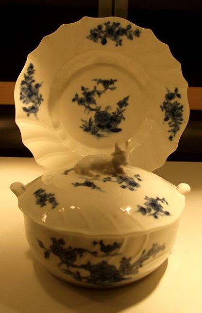 Beurrier en porcelaine de Tournai Ronda – Image 8