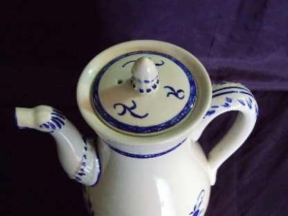 Cafetière en Porcelaine de Tournai (Mouche) – Image 7