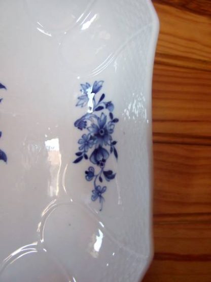 Compotier à pans coupés en porcelaine de Tournai – Image 4