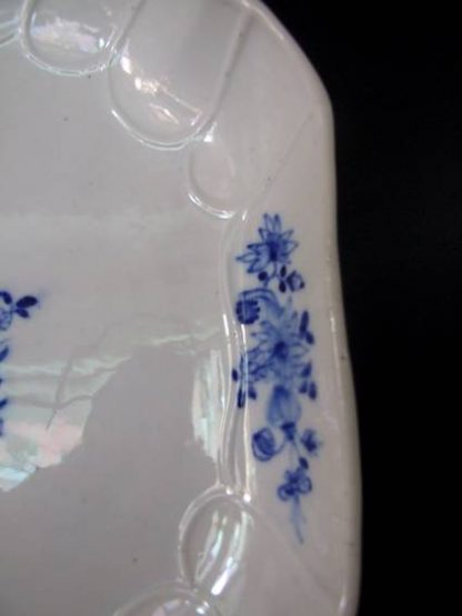 Compotier à pans coupés en porcelaine de Tournai – Image 4
