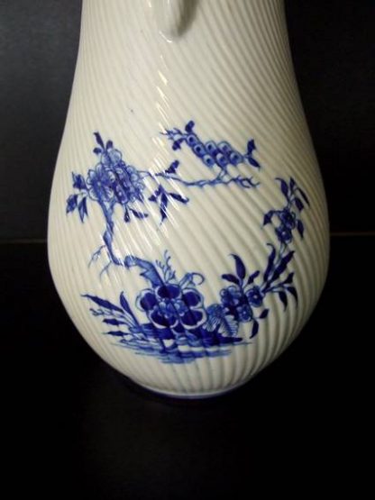 Chocolatière en porcelaine de Tournai – Image 6