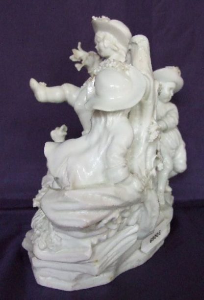 Groupe en porcelaine de Tournai – Image 8