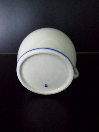 Moutardier en porcelaine de Tournai – Image 3