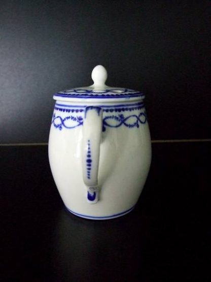 Moutardier en porcelaine de Tournai – Image 5