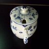 Moutardier en porcelaine de Tournai décor immortel de Saxe – Image 4
