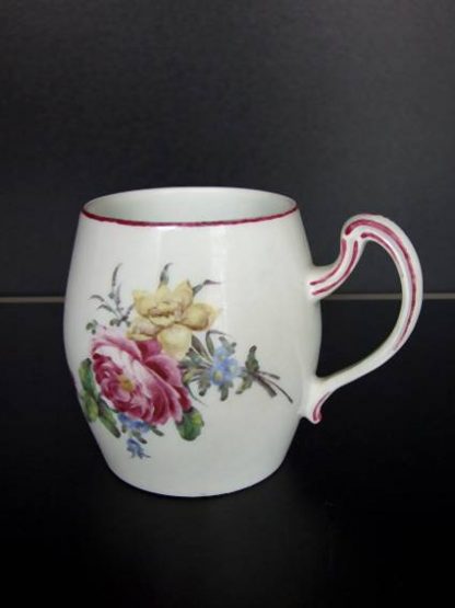 Moutardier polychrome en porcelaine de Tournai