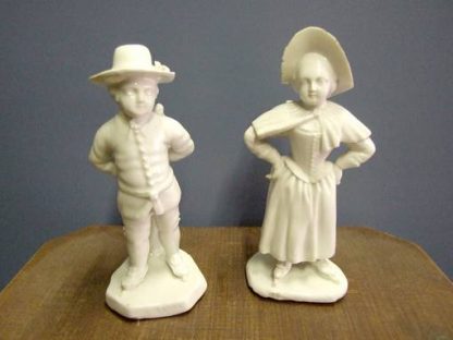 Couple de Patineurs en porcelaine de Tournai