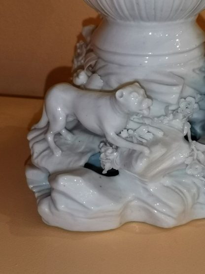 Pot pourri en porcelaine de Tournai – Image 10