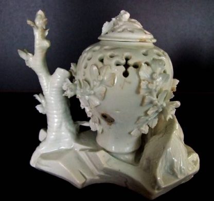 Pot-pourri en porcelaine de Tournai – Image 5