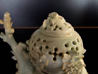 Pot-pourri en porcelaine de Tournai – Image 4