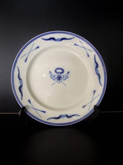 Assiette en porcelaine tendre de Tournai décor au prix de Gand