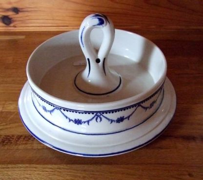 Rafraichissoir en porcelaine de Tournai (complet) – Image 4