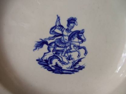 Assiette en porcelaine de Tournai (Saint Georges) – Image 5
