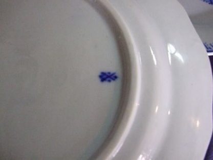 Service à dessert en porcelaine de Tournai – Image 4