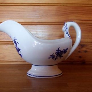 Saucière bec de canard en porcelaine de Tournai