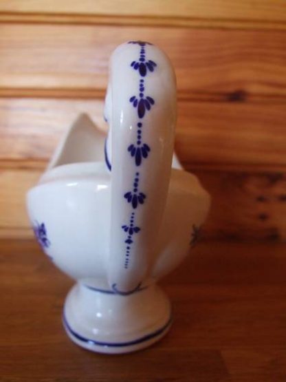 Saucière bec de canard en porcelaine de Tournai – Image 3