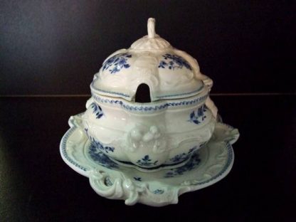 Sucrier à poudre en porcelaine de Tournai – Image 2