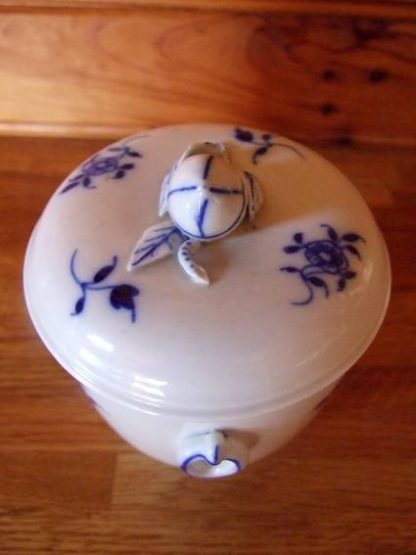 Sucrier boule en porcelaine de Tournai (Ronda) – Image 5