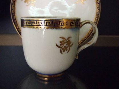 Tasse et sous-tasse Tournai or – Image 8