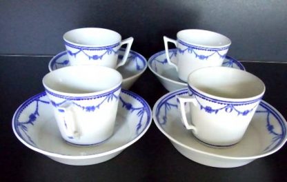 Tasse empire en porcelaine de Tournai (louis XVI) – Image 3