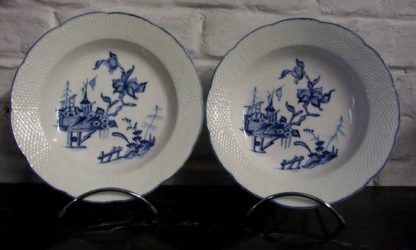 Paire d'assiettes creuses copie chine