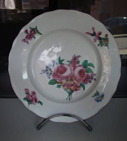 Assiette polychrome Tournai début de production
