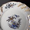 Assiette en porcelaine de Tournai décor Ronda à l'or 18ème – Image 6