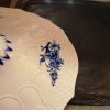 Couvercle en porcelaine de Tournai décor ronda. – Image 3