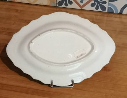 Dessous de saucière en porcelaine de Tournai, décor à la mouche. – Image 3