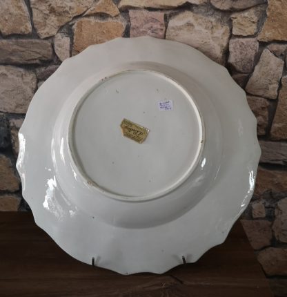 Plat pour grande terrine en porcelaine tendre de Tournai décor ronda à la mouche. – Image 4
