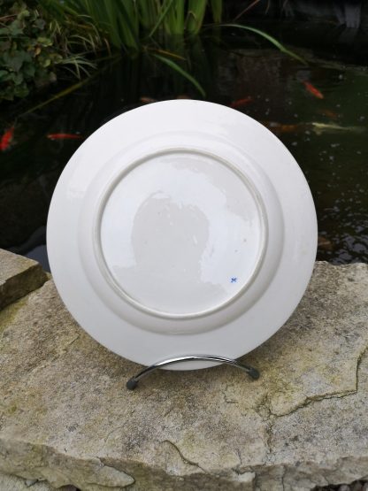 Assiette en porcelaine de Tournai (Saint Georges). – Image 4