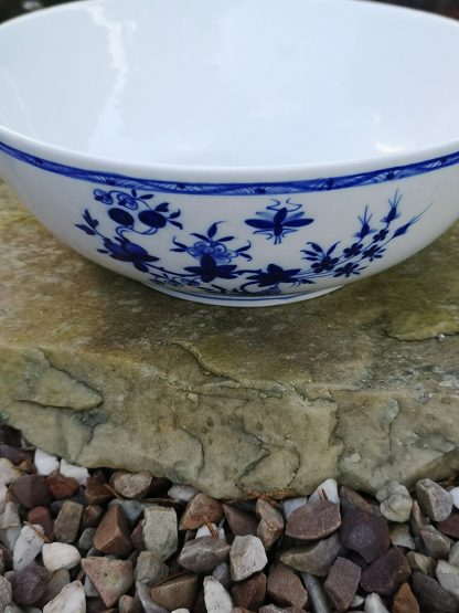 Saladier en porcelaine tendre de Tournai 19ème mouche. – Image 2