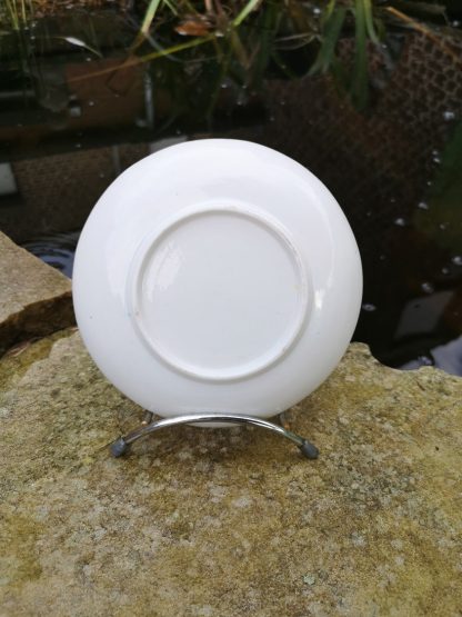 Tasse à chocolat en porcelaine tendre de Tournai (Mouche) – Image 4